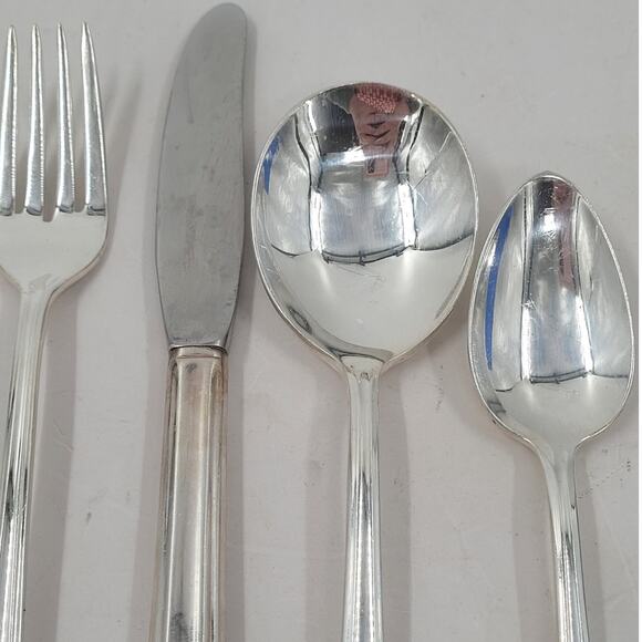 Rogers Brothers Silverplate Eternally Yours Coquette 5 Piece Setting 3-8 - Picture 6 of 9